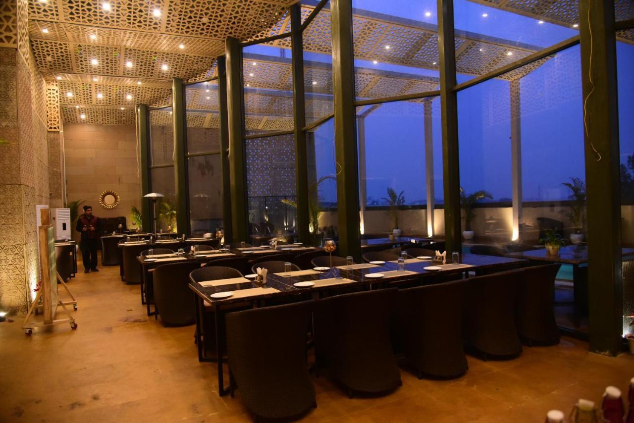 Ramaya Hotel Rohtak Eksteriør billede
