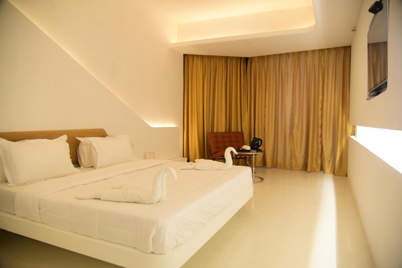 Ramaya Hotel Rohtak Eksteriør billede